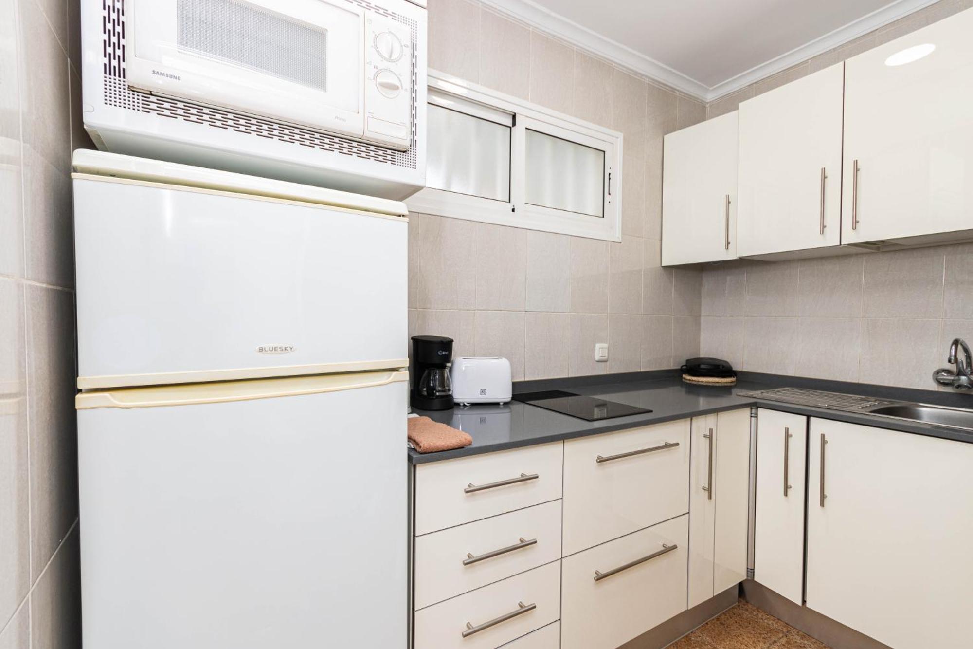 Serenity Yumbo - Europa Appartment 2Min Yumbo - 5Min From Beach - Wifi Free - Air Conditioner - Private Services - Free Welcome Book - Cohote Conserjeria Gran Canaria Playa del Inglés Extérieur photo